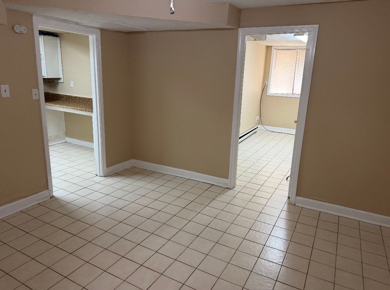 178 Leader Avenue - Photo 2 of 32