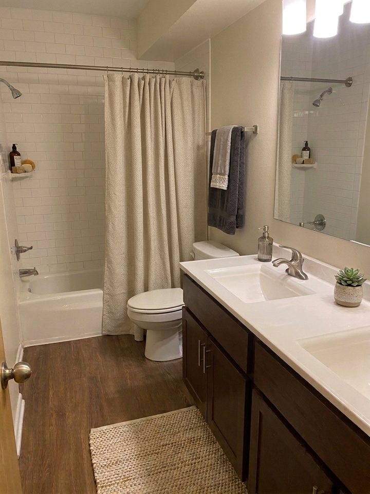 Broad Ripple Flats - Photo 7 of 21