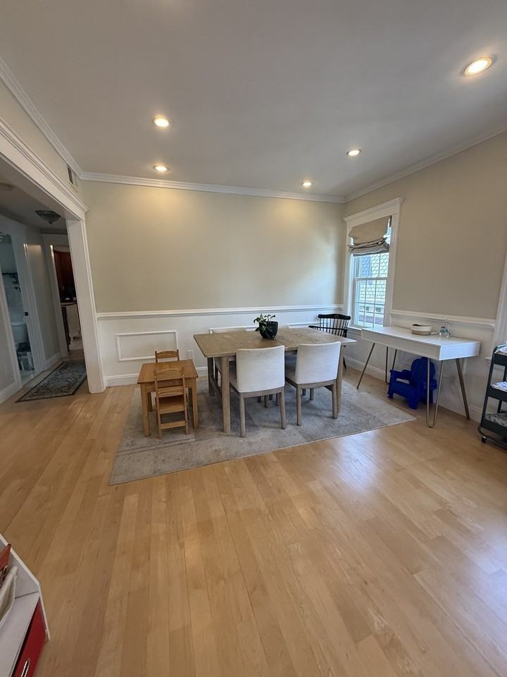 31 Mount Vernon St #3 - Photo 7 of 18