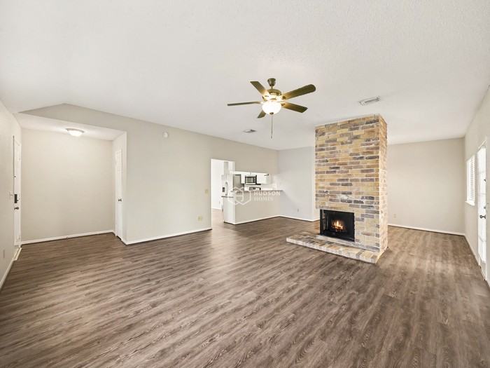 9415 Wallingham Dr - Photo 6 of 27