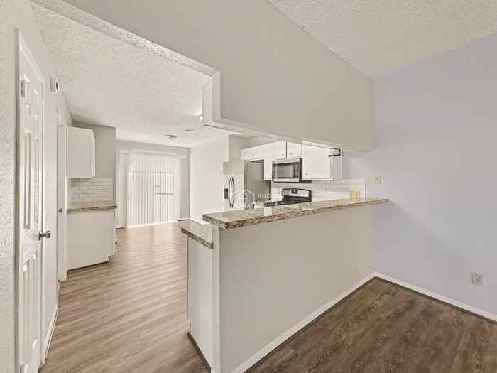 9415 Wallingham Dr - Photo 7 of 27