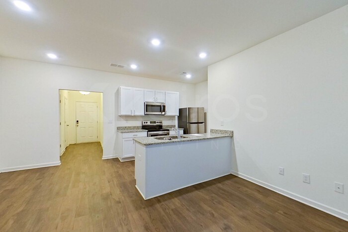 223 Long Island Dr Sw - Photo 4 of 22
