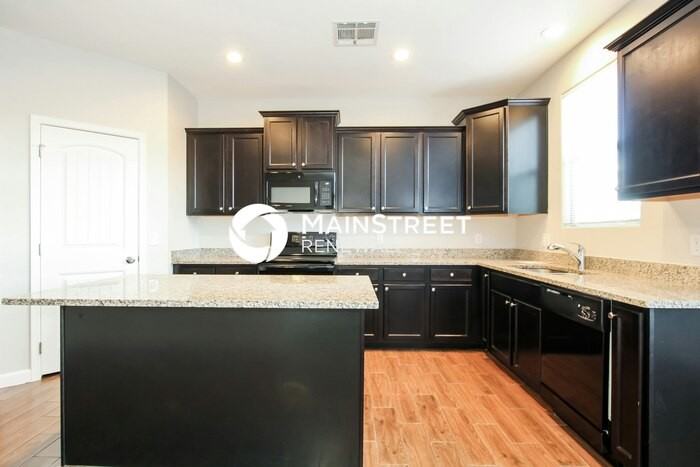 2822 S 95th Dr - Photo 5 of 16