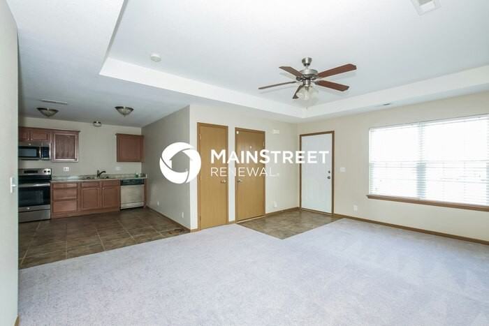 209 Palmer Ct - Photo 5 of 16