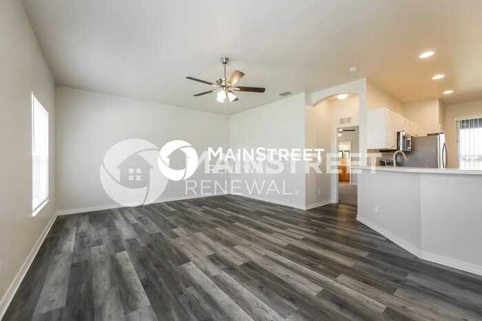3808 20th St W - Photo 4 of 16