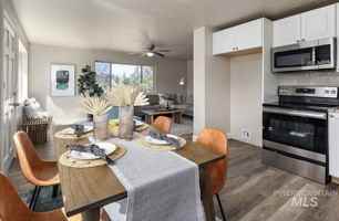 featured image of 2510 S Broxon St