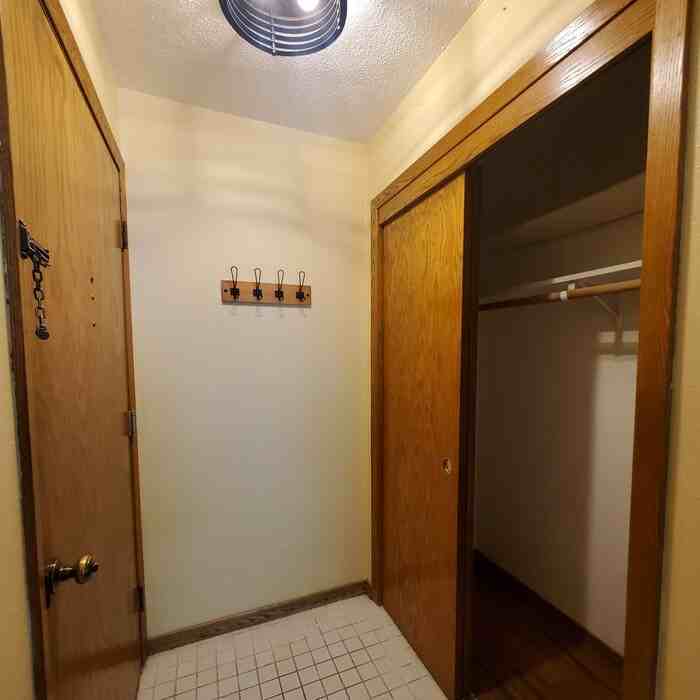 1815 21st Ave S #207 - Photo 5 of 21
