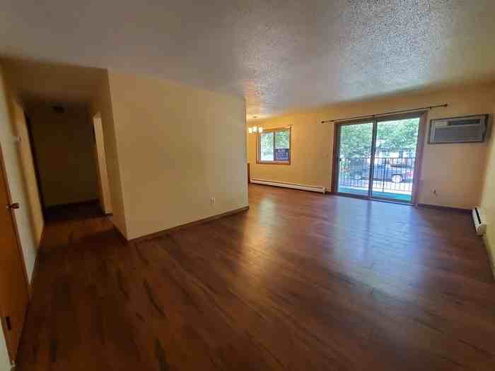 1815 21st Ave S #207 - Photo 6 of 21