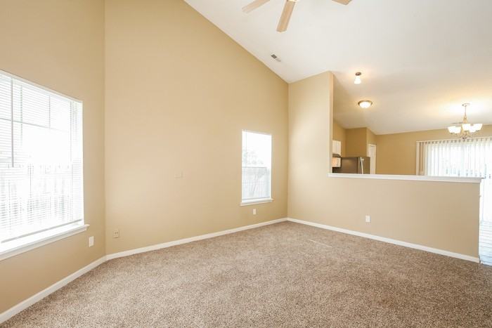 7143 Moon Ct - Photo 4 of 16