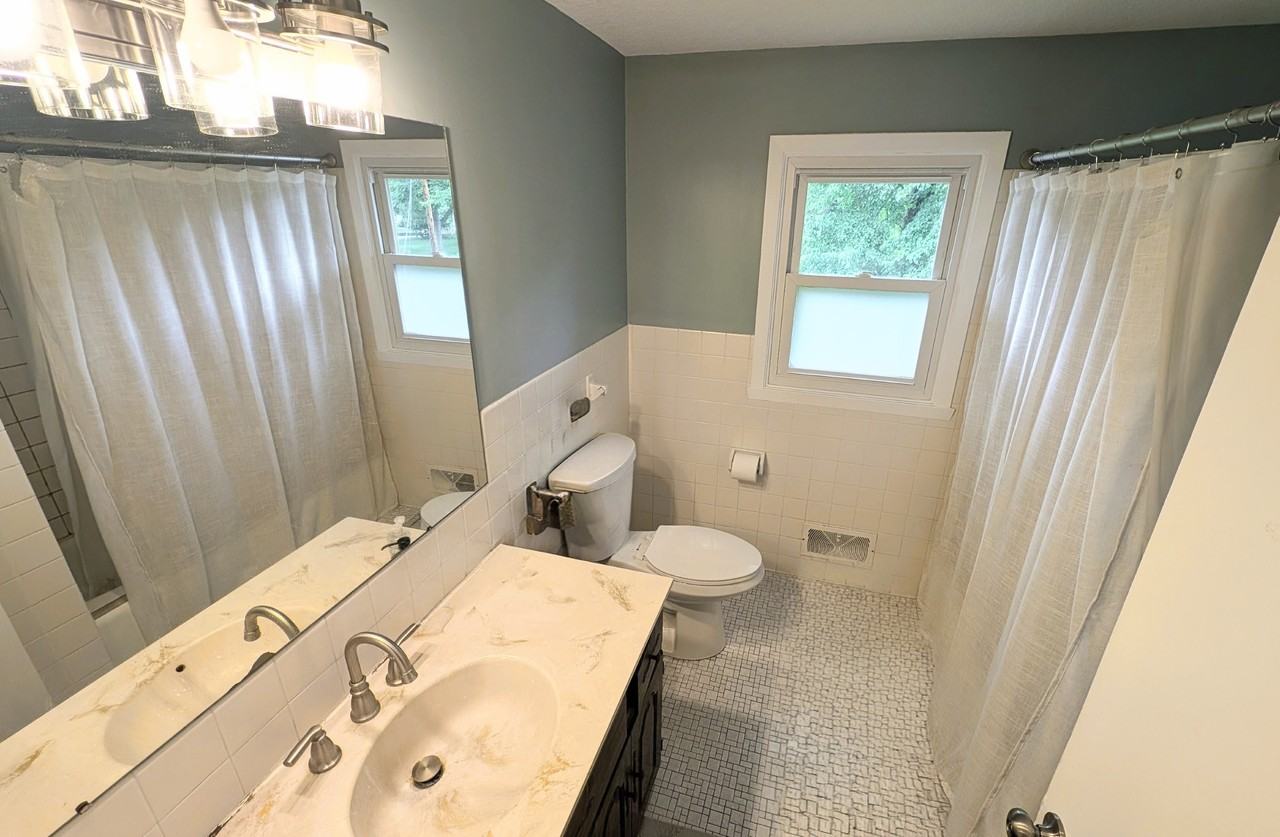 2808 Aglen St #NA - Photo 4 of 16