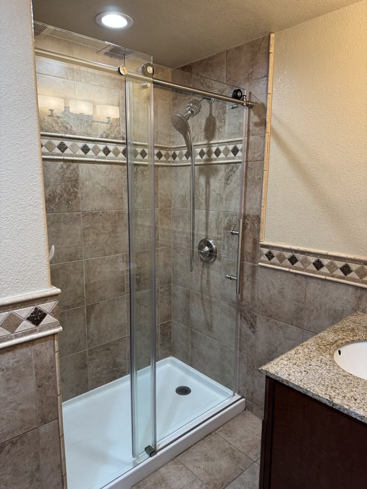 2125 Woodbury Dr #NA - Photo 5 of 11