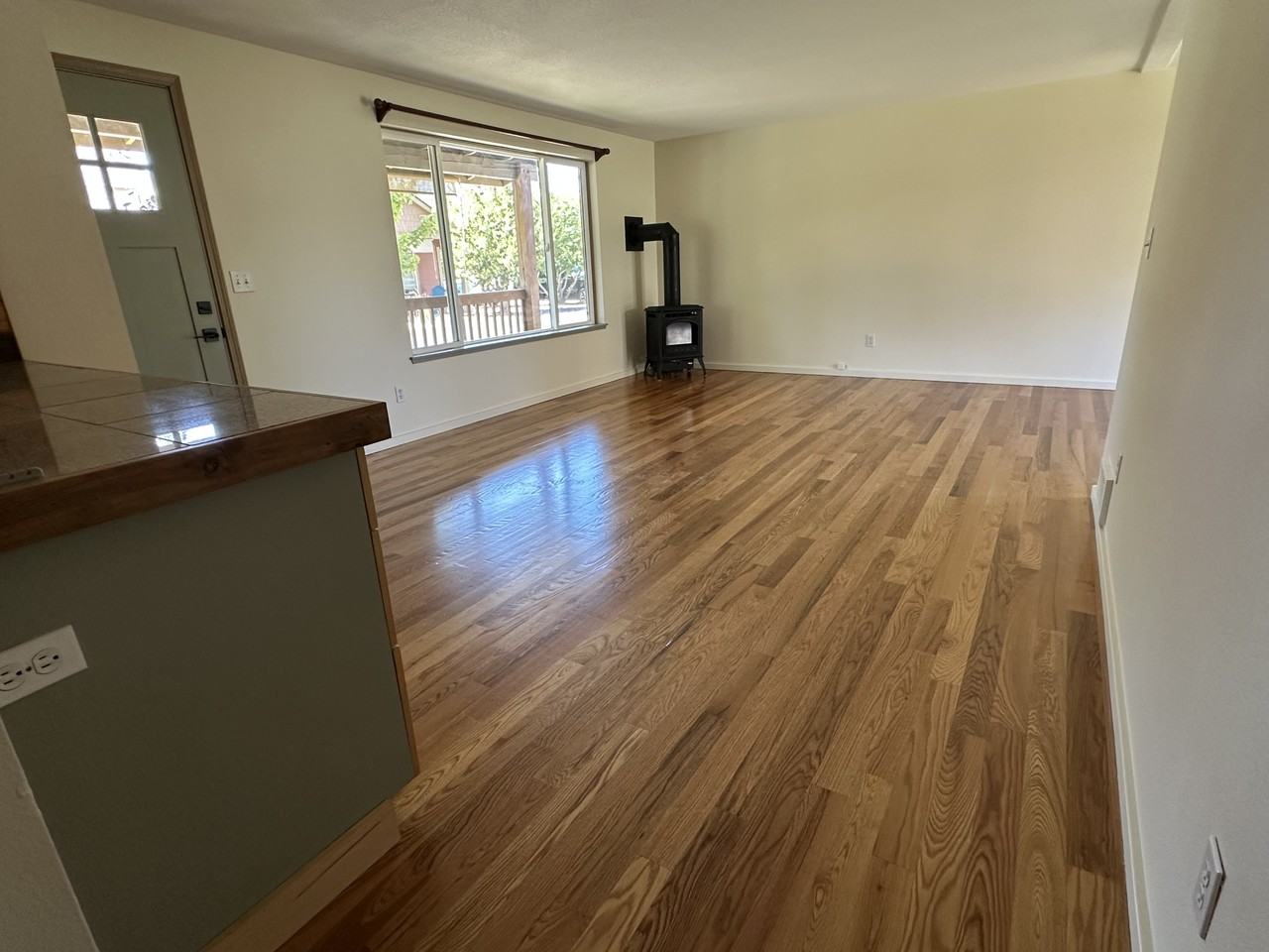 21069 Don St #NA - Photo 4 of 33