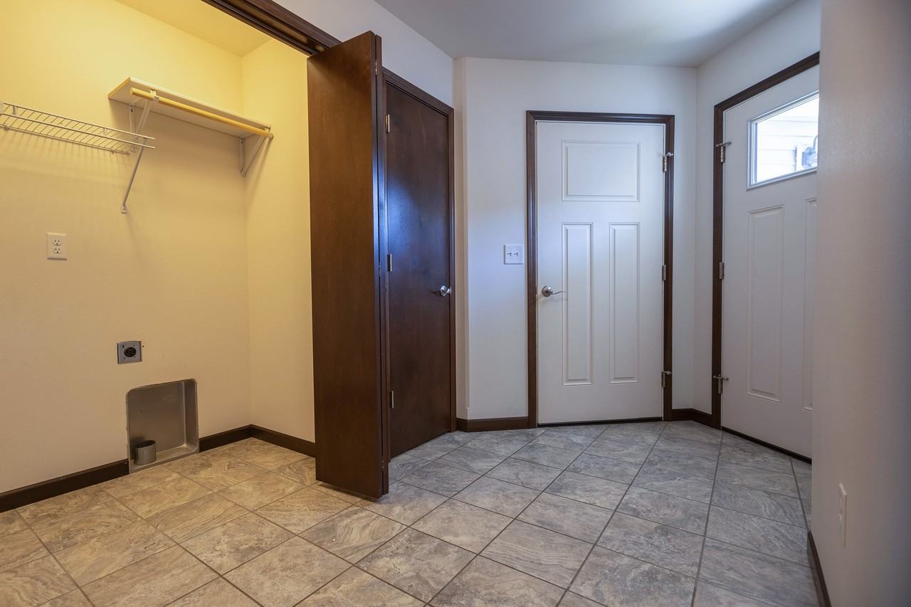 227410 Dove Ave #NA - Photo 4 of 24