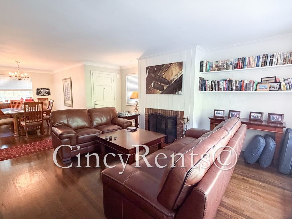 3024 Kinmont St #2 - Photo 4 of 18