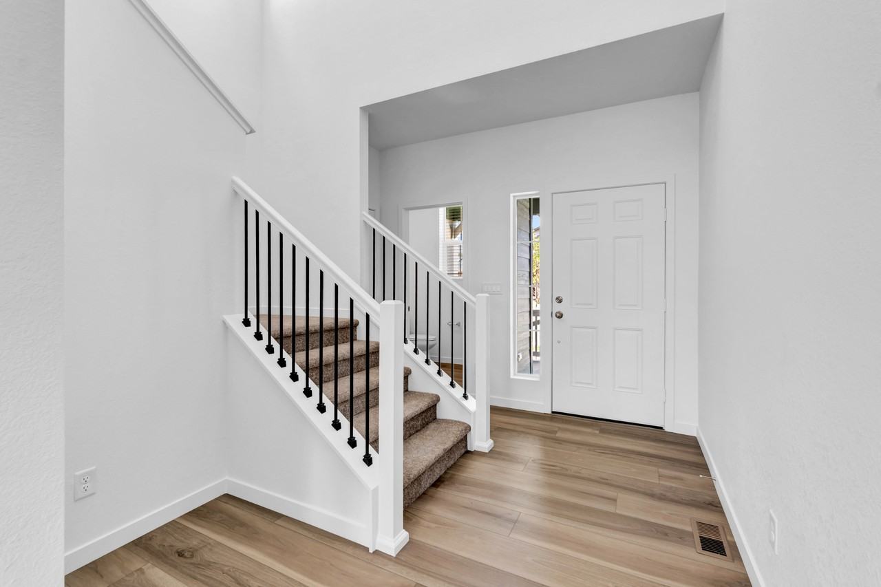 10943 Snowdon St #NA - Photo 4 of 15