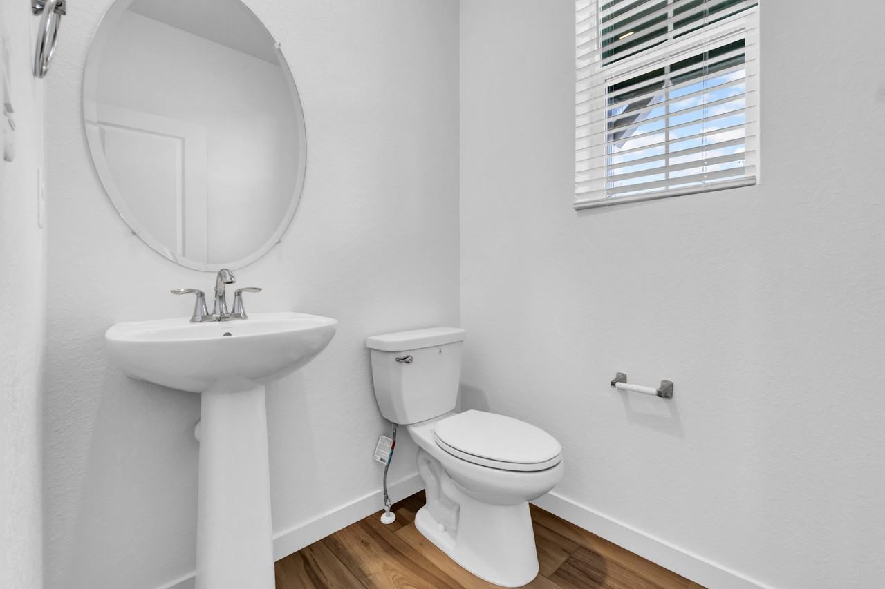 10943 Snowdon St #NA - Photo 7 of 15
