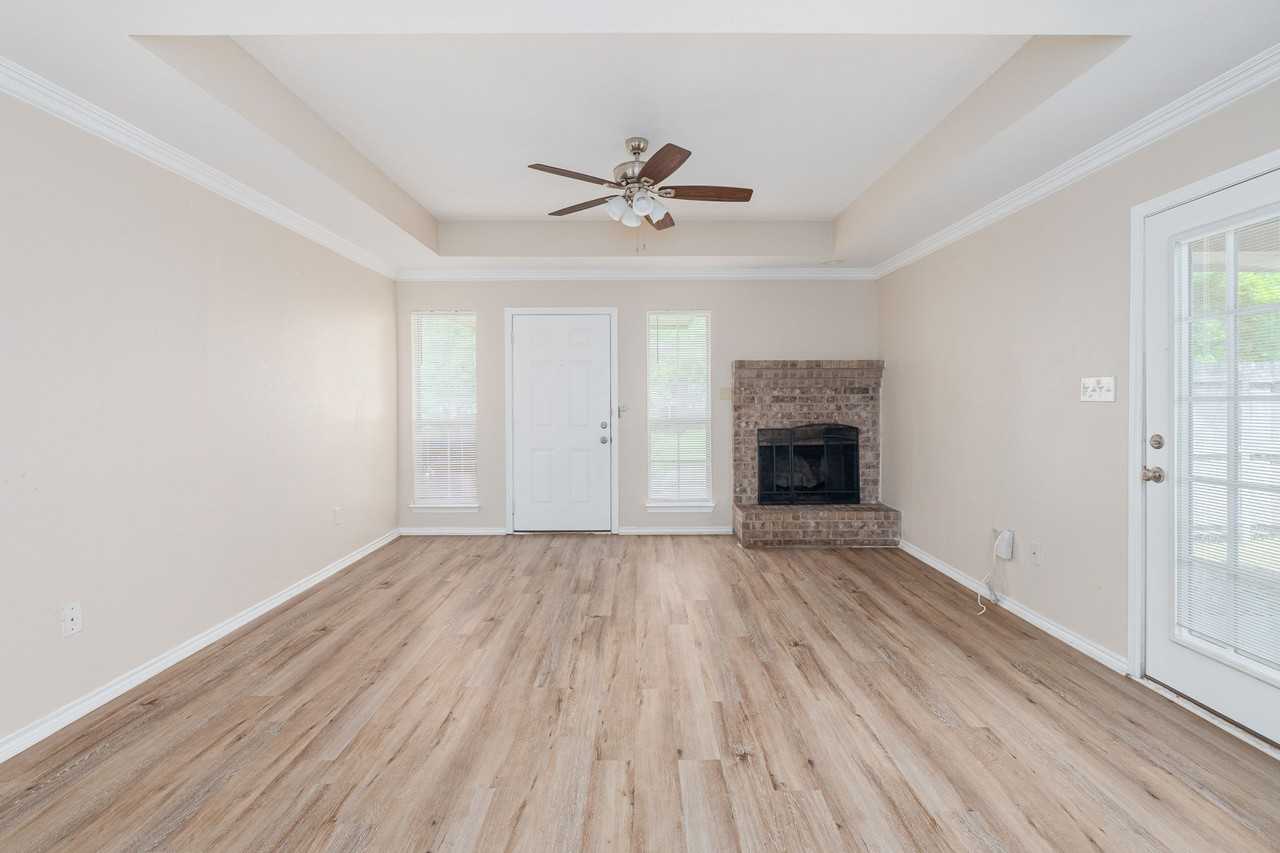 1801 Park Pl #1801 - Photo 2 of 18