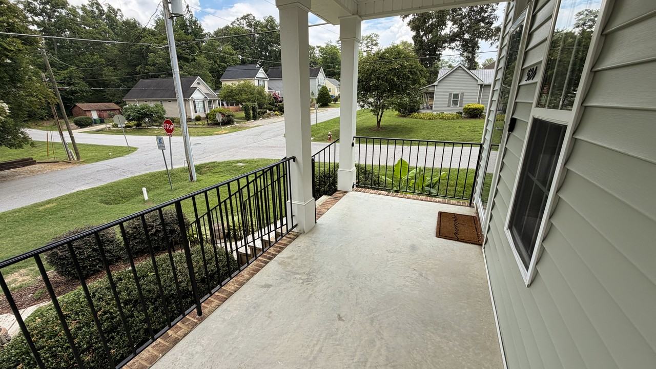 524 S Fuquay Ave #NA - Photo 2 of 17