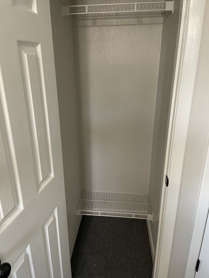 410 Lloyd St #NA - Photo 7 of 10