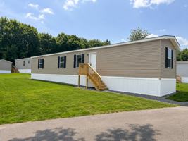 featured image of 156 Shenango Park Rd #105