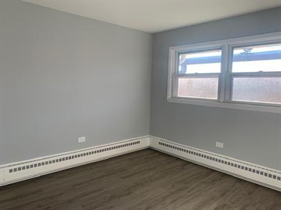 390 Executive Dr #304 - Photo 2 of 5