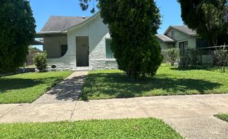 1013 N 16th St #NA - Photo 1 of 1