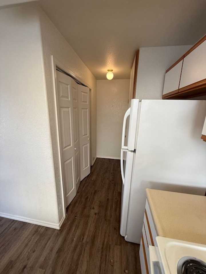 3014 W Villard St - Photo 6 of 18