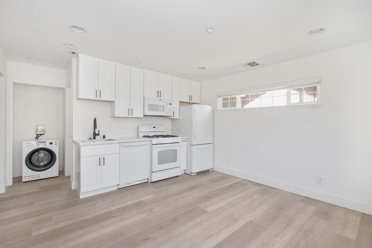143 Esperanza Ave #NA - Photo 6 of 20