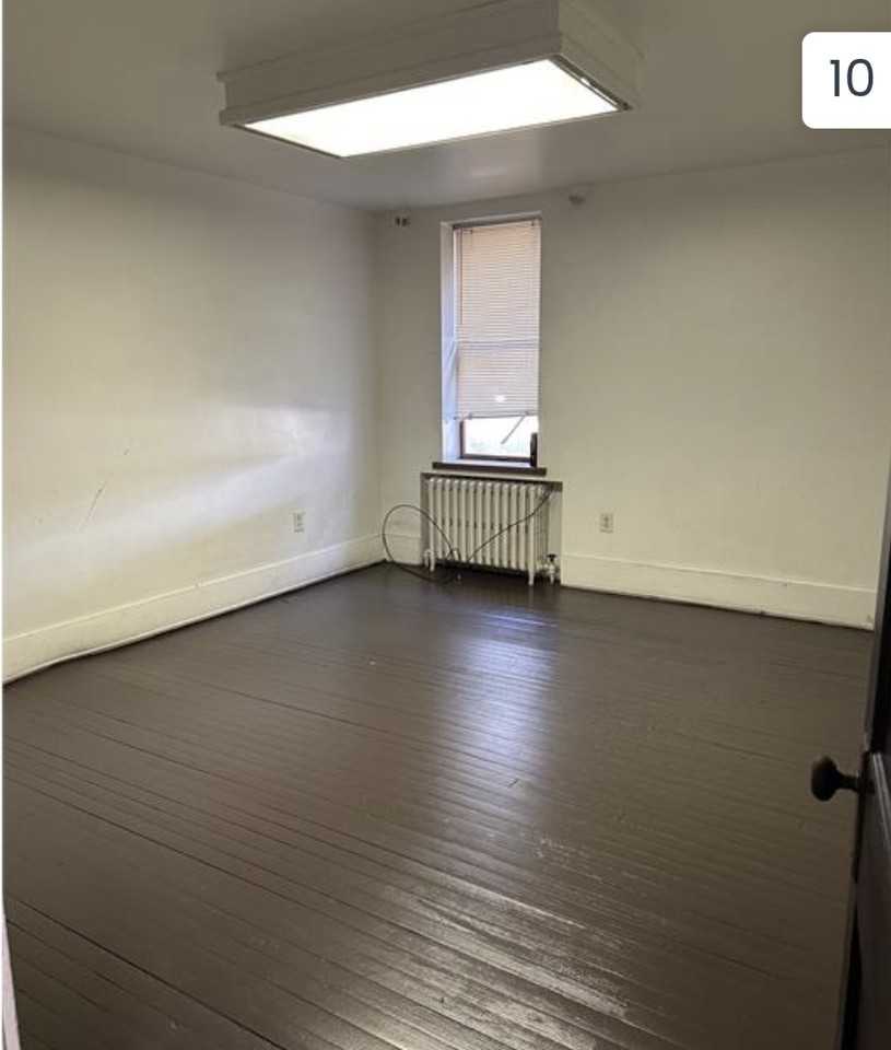 519 Somerset St #NA - Photo 7 of 12