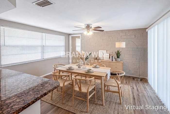 7815 Treasure Pointe Dr - Photo 6 of 23