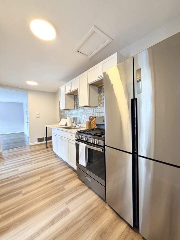 5514 Chippewa St #2W - Photo 2 of 12