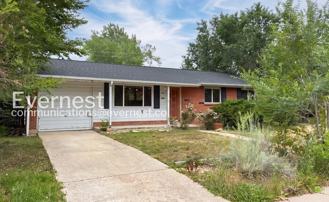 380 Martin Dr - Photo 1 of 1