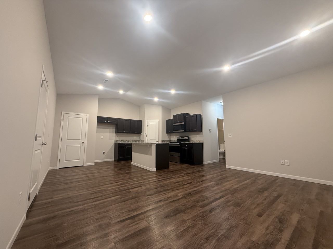 1350 N Azena St #1350 - Photo 2 of 12
