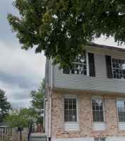 featured image of 556 Burlington Ct