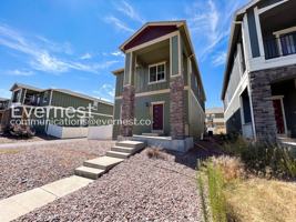featured image of 2405 Falkirk Dr