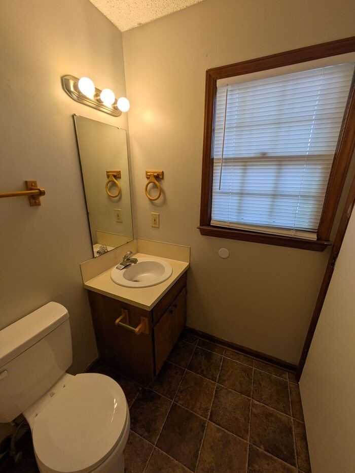 1243 Main Avenue Dr Nw #02 - Photo 6 of 8