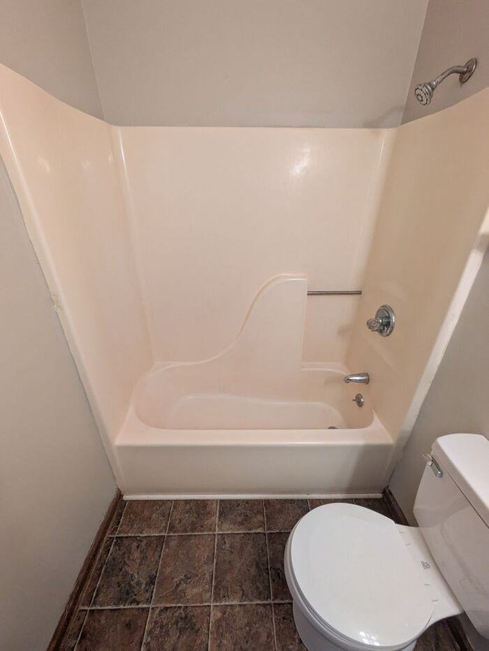 1243 Main Avenue Dr Nw #02 - Photo 7 of 8