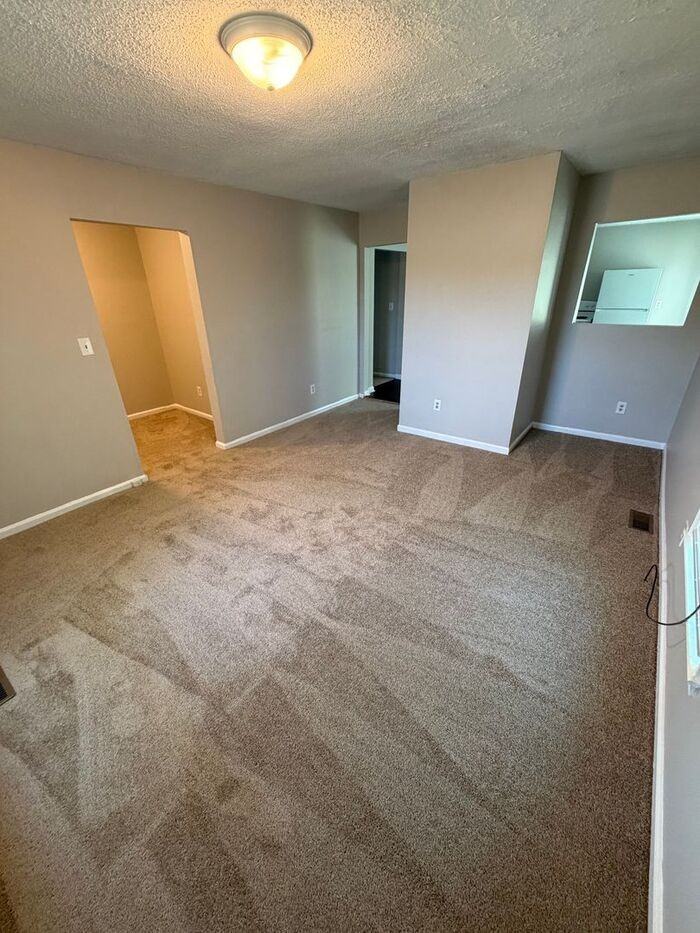 1600 N Rankin Ave - Photo 3 of 10