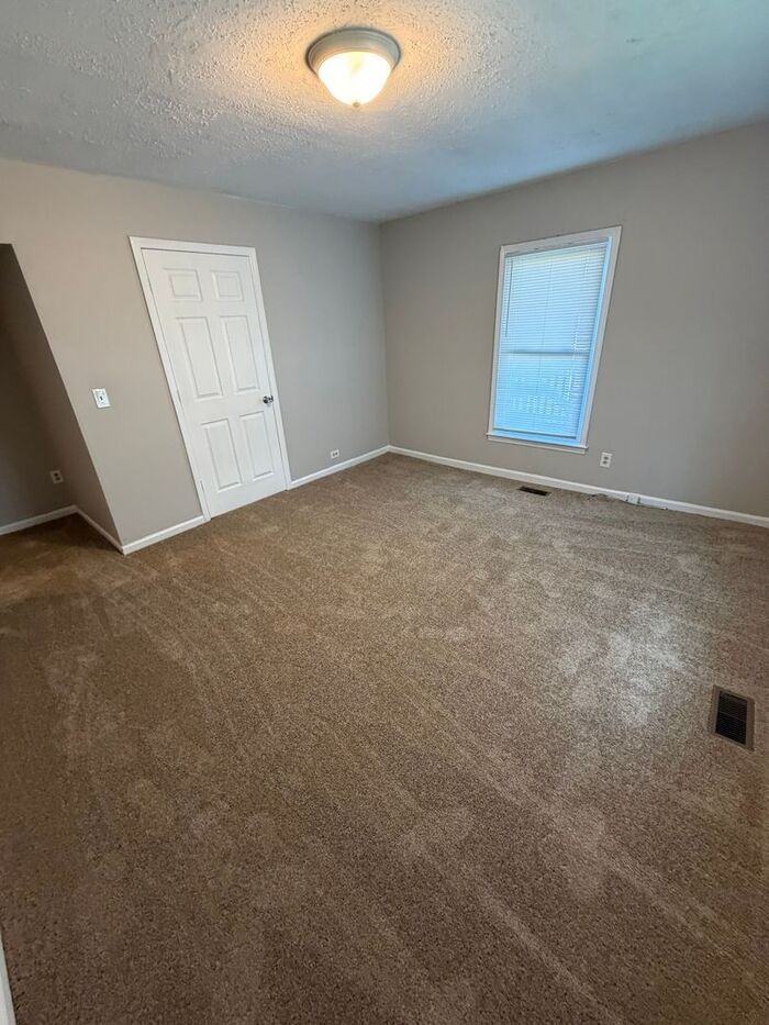 1600 N Rankin Ave - Photo 7 of 10