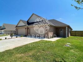 featured image of 580 Bradford Dr #A