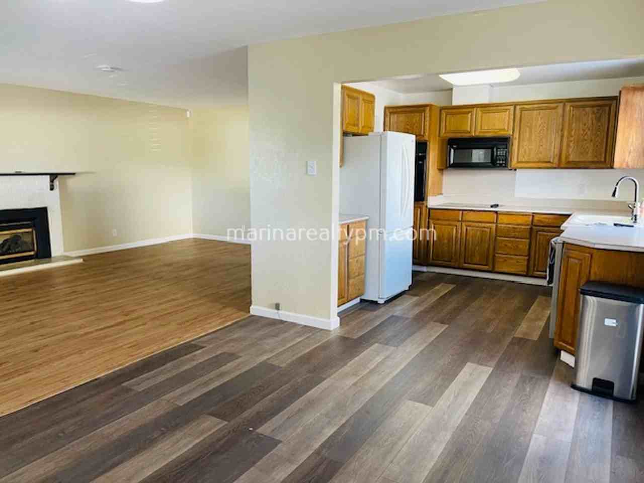 115 Graves Ct - Photo 3 of 34