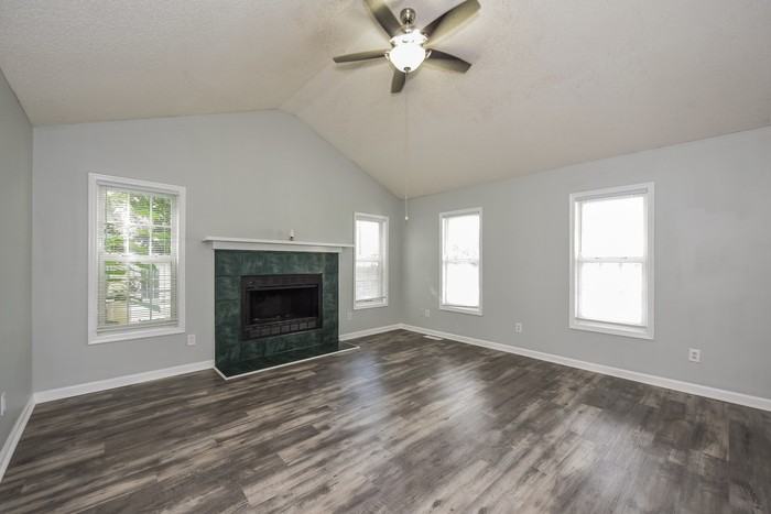 425 Wallace Way - Photo 3 of 10
