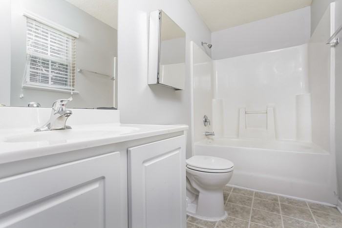 313 Denman Loop - Photo 6 of 10
