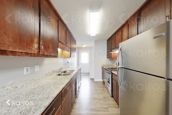 150 Deer Pkwy - Photo 5 of 18