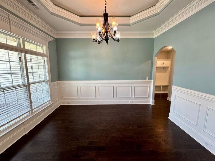 6342 Central Park Ln Nw - Photo 5 of 45