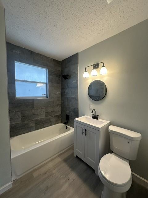 1552 W 14th St - Photo 7 of 15