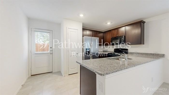 8809 Red Fox Trl - Photo 6 of 22