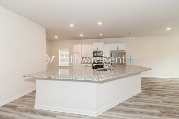603 Mackenzie Cv - Photo 7 of 23