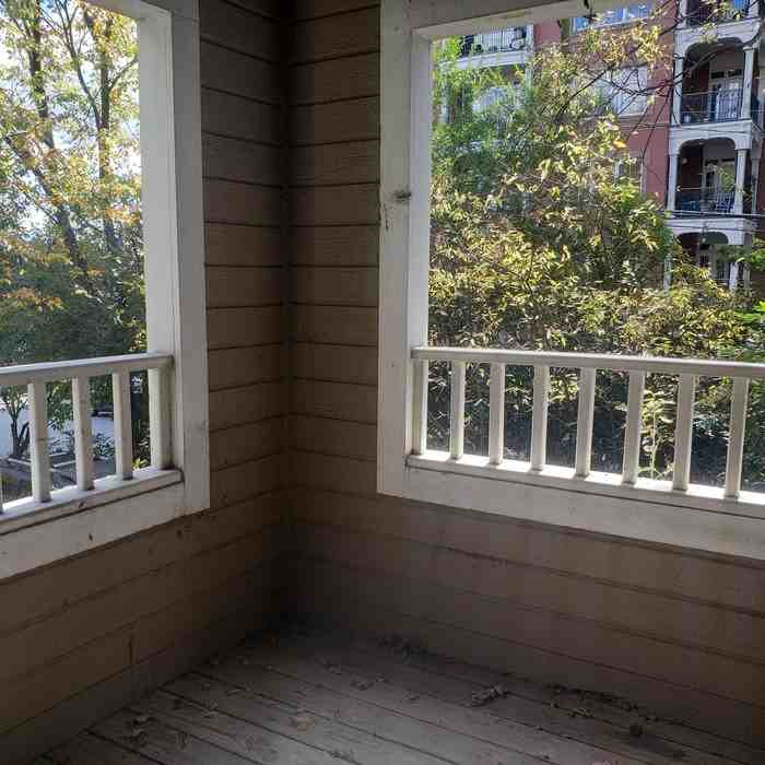 708 W Hargett St #A - Photo 2 of 10