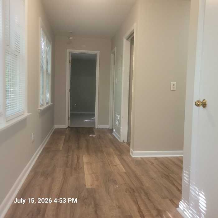 708 W Hargett St #A - Photo 7 of 10